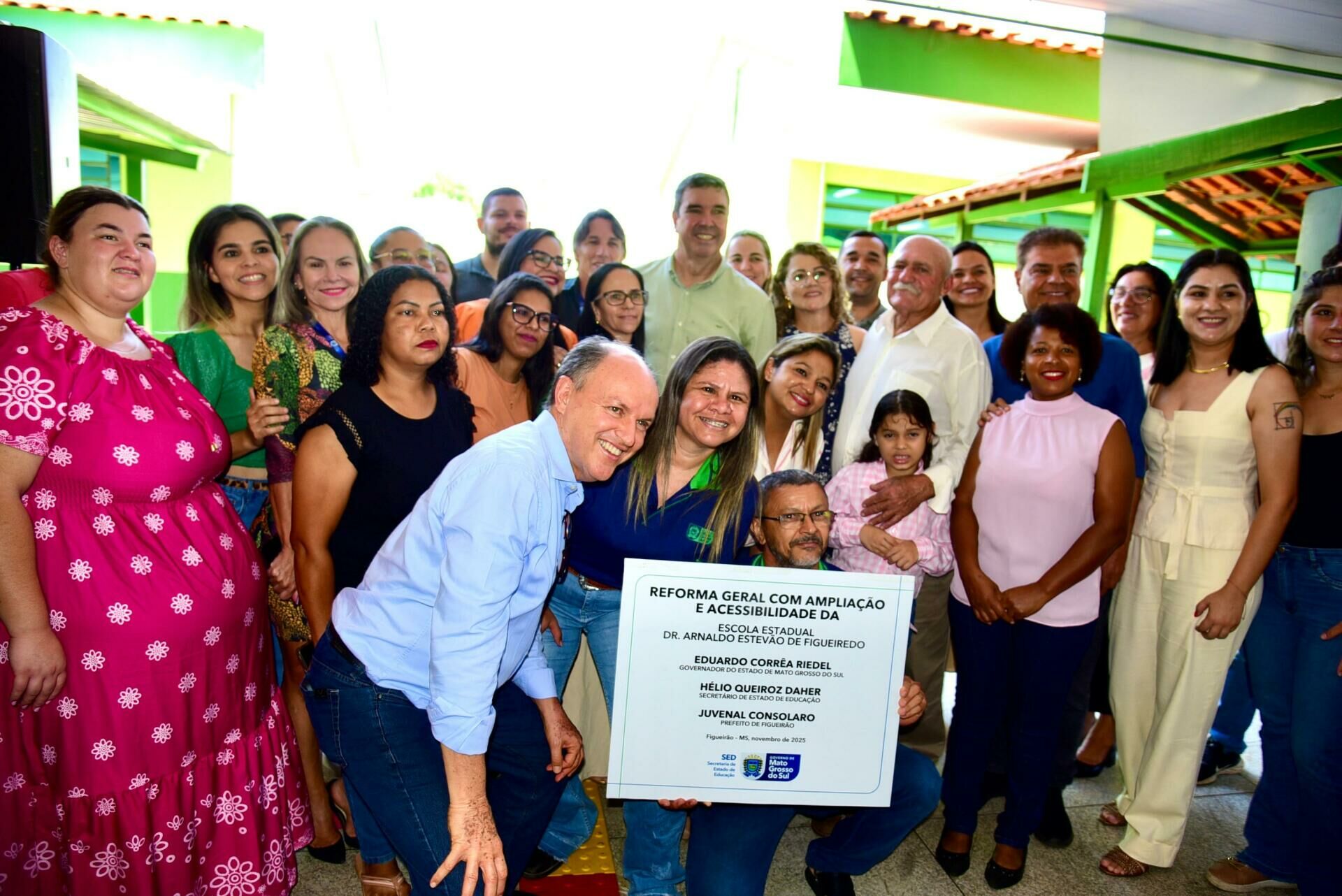 Imagem de compartilhamento para o artigo Deputado Junior Mochi destaca avanço na infraestrutura de Figueirão durante evento neste sábado da MS Todo dia